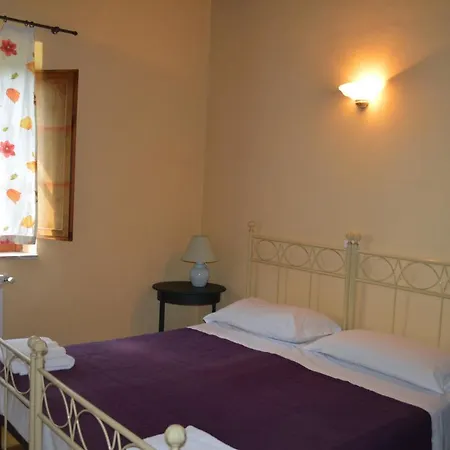 Villa With Private Swimming Pool *